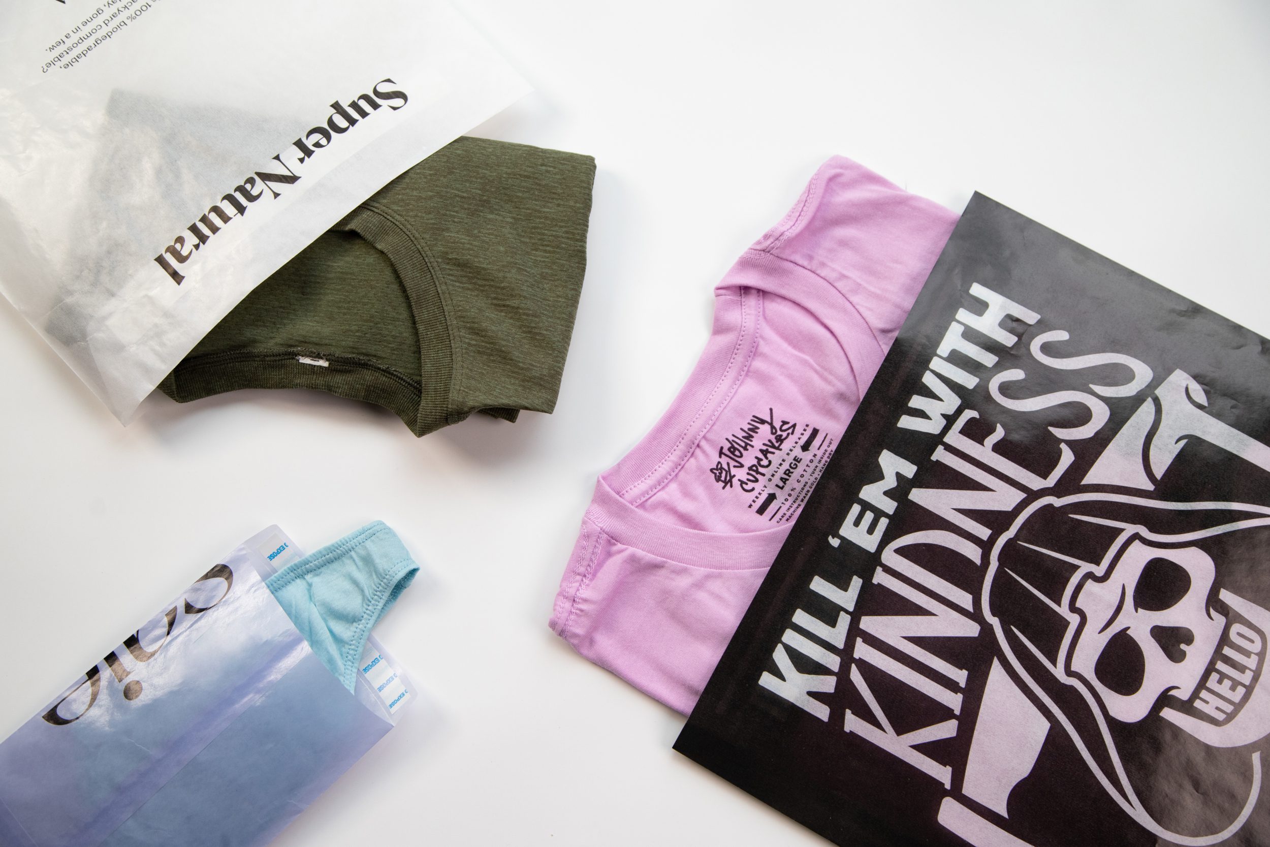 plastic-free packaging for apparel